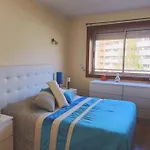 2 Bedroom Apartment Close To Airport With Pool & Gym